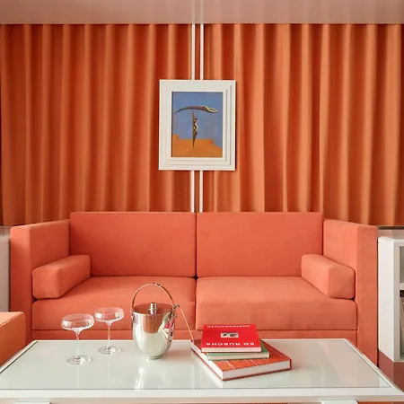 Appartamento Pied A Terre Arts Et Métiers Parigi