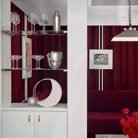 Appartamento Pied A Terre Arts Et Métiers Parigi