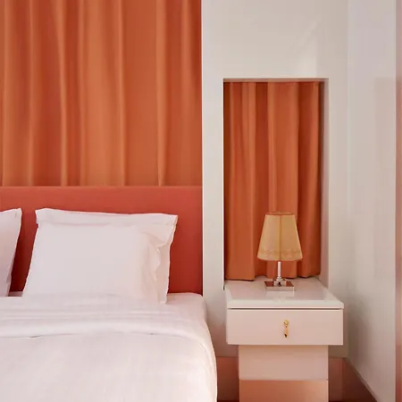 Pied A Terre Arts Et Métiers *