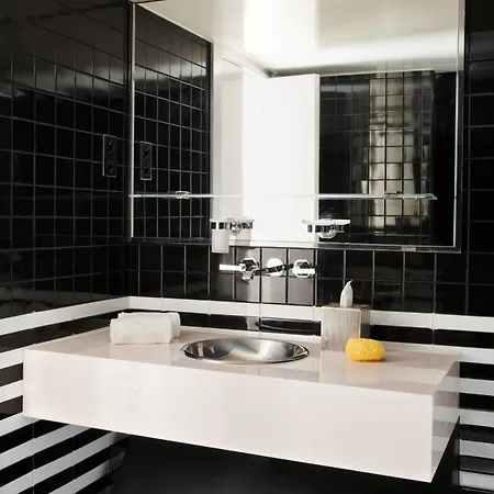 Pied A Terre Arts Et Métiers Appartamento *